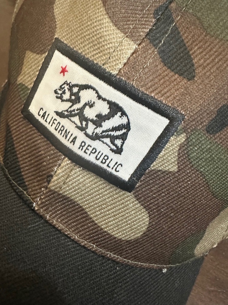 California Republic "Cali" Cap Mens Size Medium Adjustable Camouflage Baseball - Picture 2 of 9